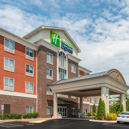 Holiday Inn Express & Suites Statesville Exteriér fotografie