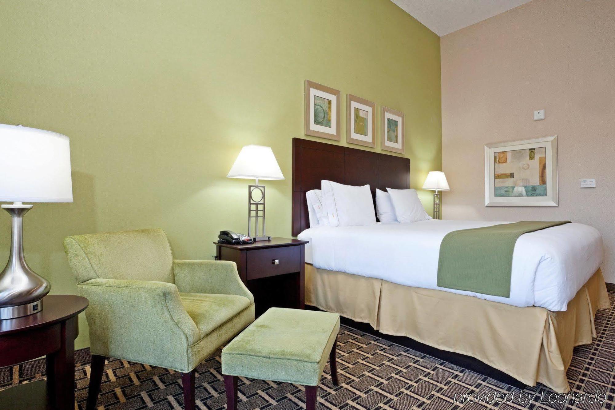Holiday Inn Express & Suites Statesville Exteriér fotografie